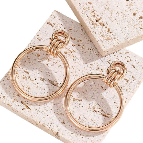Geometric Metal Round Statement Earrings With Electroplated Finish Modern Fashion Jewelry Accessory