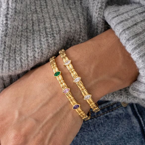 Geometric Oval Goldplated Stainless Steel Bracelet For Women With Sophisticated Zircon Accents