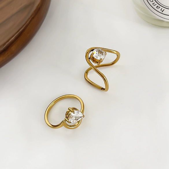 Geometric Stainless Steel And Zircon Inlaid Electroplated 18K Gold Waterproof Colorretaining Fashion Allmatch Ring For Women