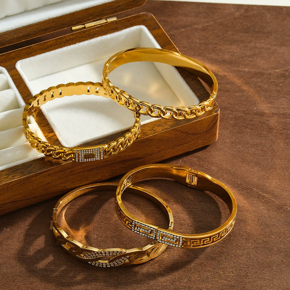Geometric Stainless Steel Bracelet With Rhinestones Vacuum Plated Retro Style Jewelry For Women