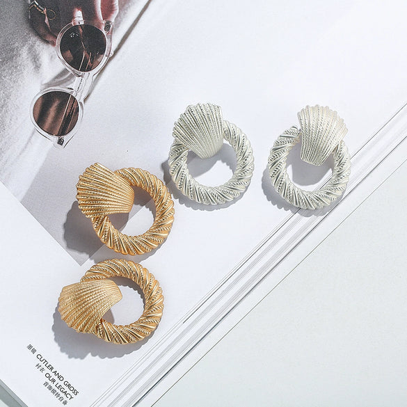 Geometric Statement Pendant Earrings Minimalist Alloy Fashion Jewelry With Bold Abstract Styling