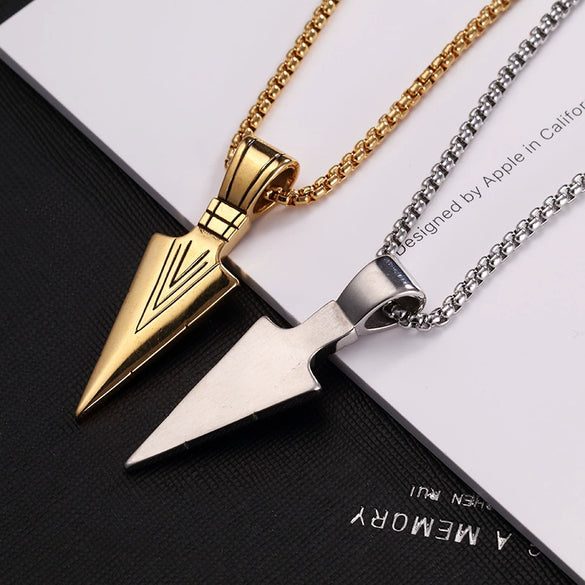 Geometric Triangle Spearhead Pendant Necklace Alloy Electroplated Snake Chain Unisex Fashion Jewelry