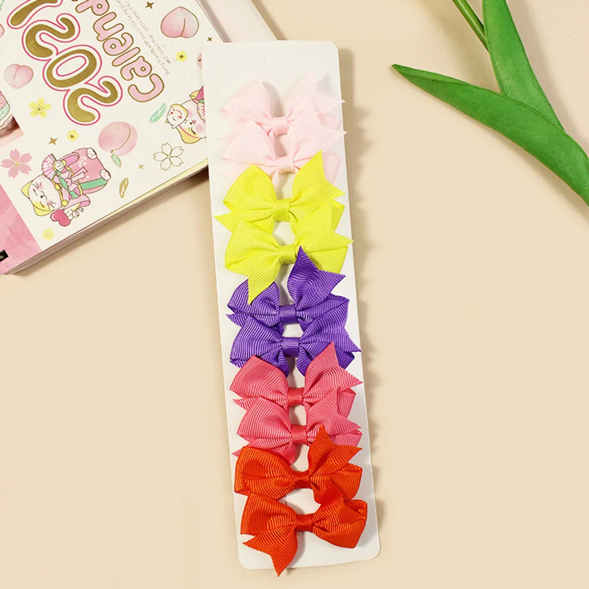 Girl'S Cartoon Style Bow Knot Polyester Hair Clip