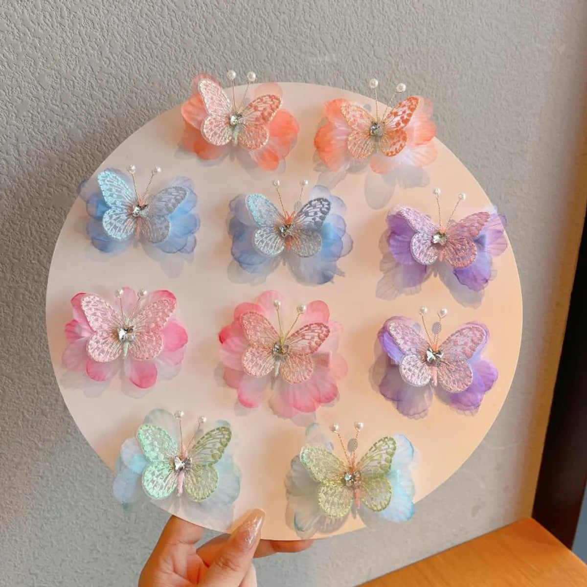 Girl'S Cute Simple Style Butterfly Cloth Butterfly Hair Clip