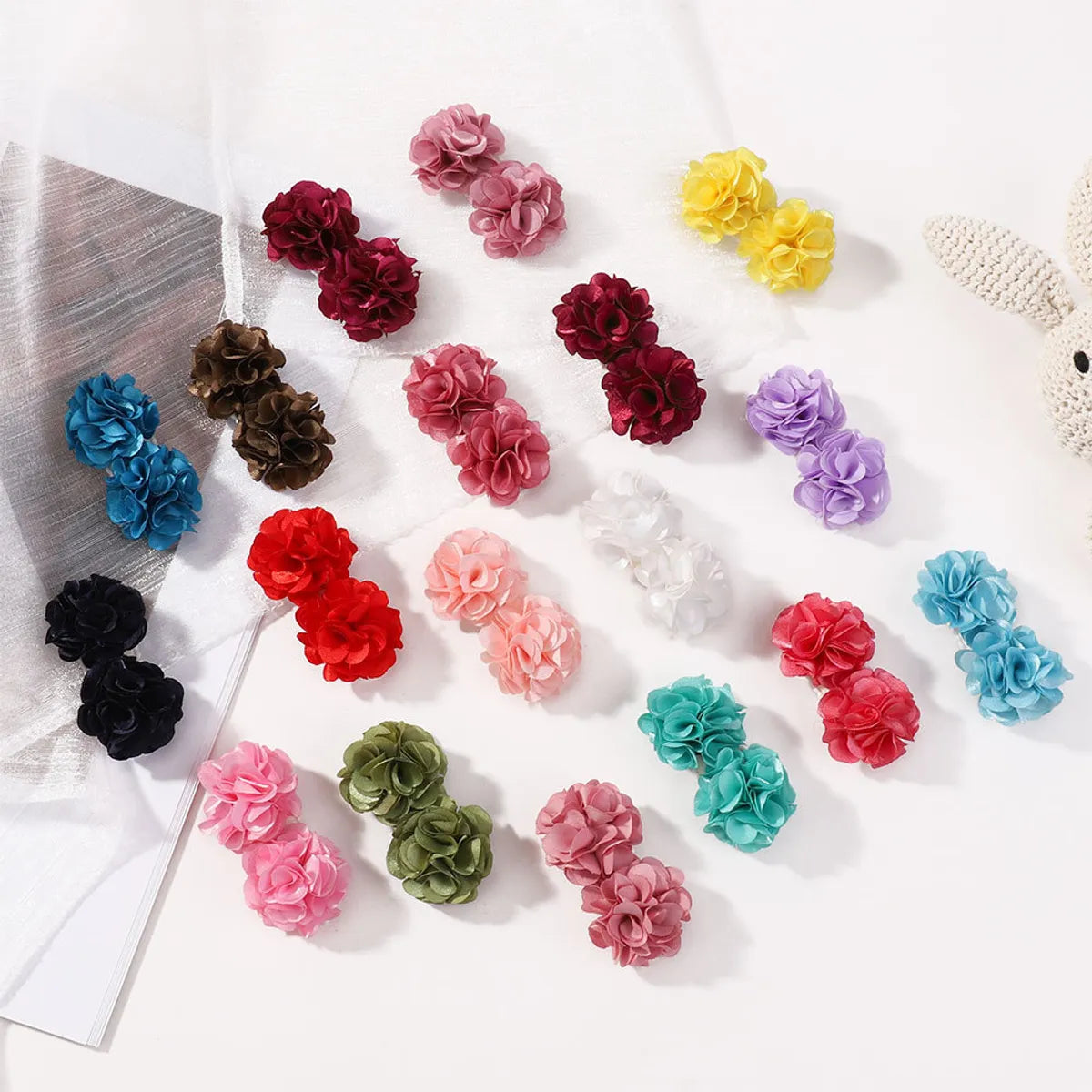 Girl'S Simple Style Classic Style Flower Cloth Hair Clip