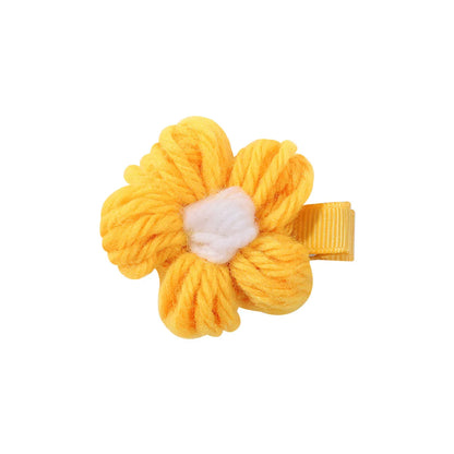 Girl'S Sweet Flower Plush Hair Clip