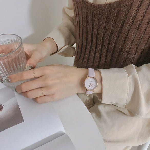 Girls' Round Dial Alloy Case Imitation Leather Strap Heart Shaped Cute Leisure Watch
