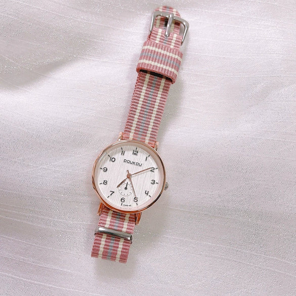 Girls Student Watch Alloy Case Pink Canvas Leisure Style
