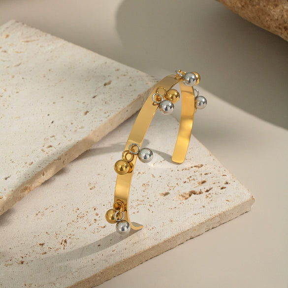 Girls Twoball Color Matching Bracelet 304 Stainless Steel Hand Jewelry With 18K Real Gold Electroplated Finish And Geometric Style Waterproof And Environmentally Friendly