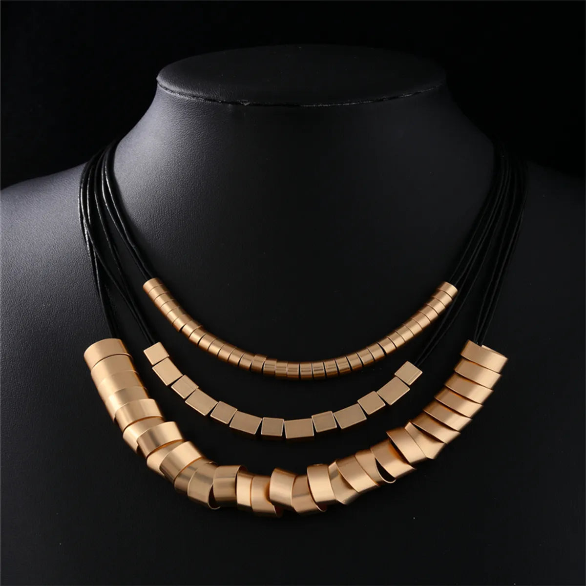 Glam Exaggerated Geometric Alloy Plating Women's Necklace