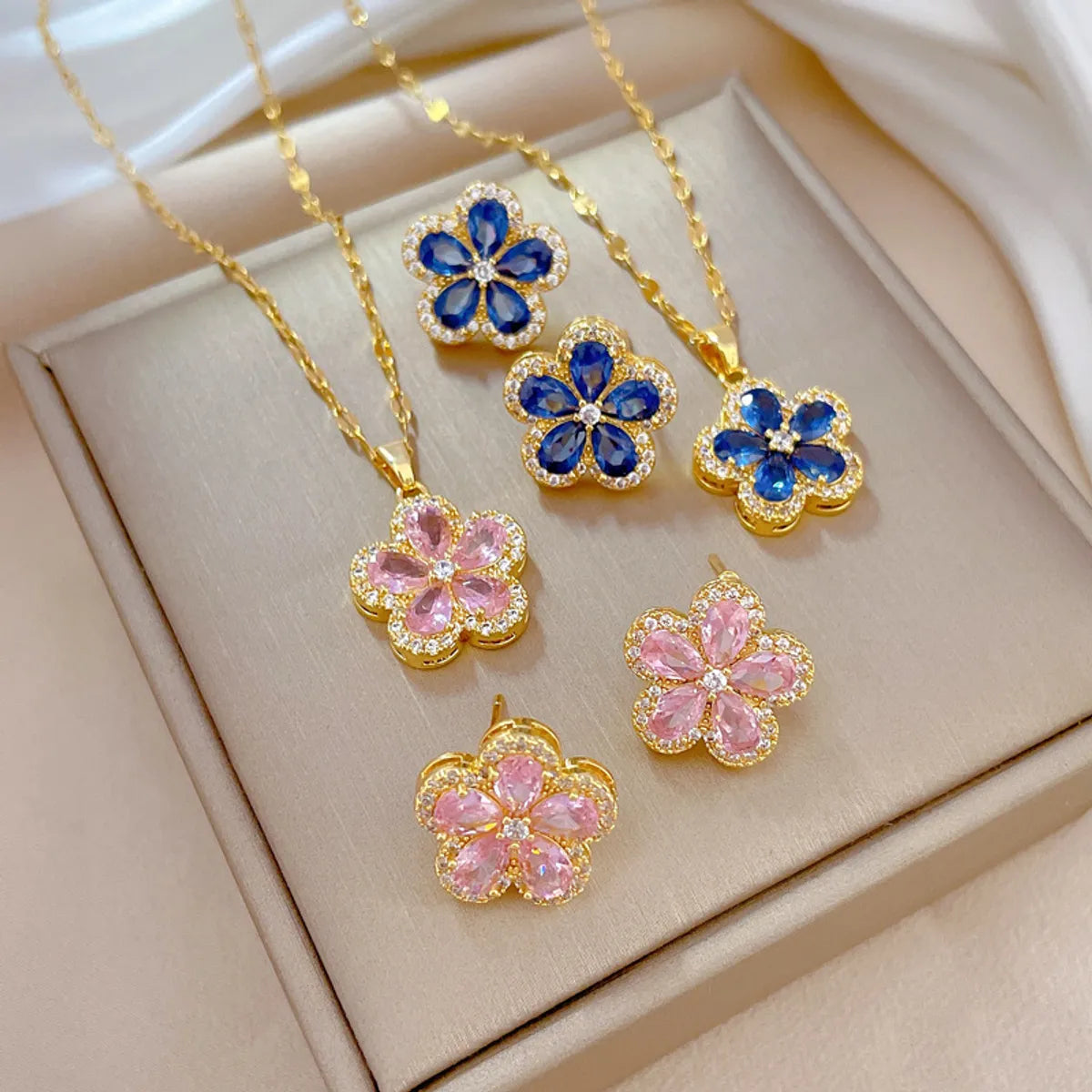 Wholesale Glam Flower Titanium Steel Copper Inlay Zircon Earrings Necklace