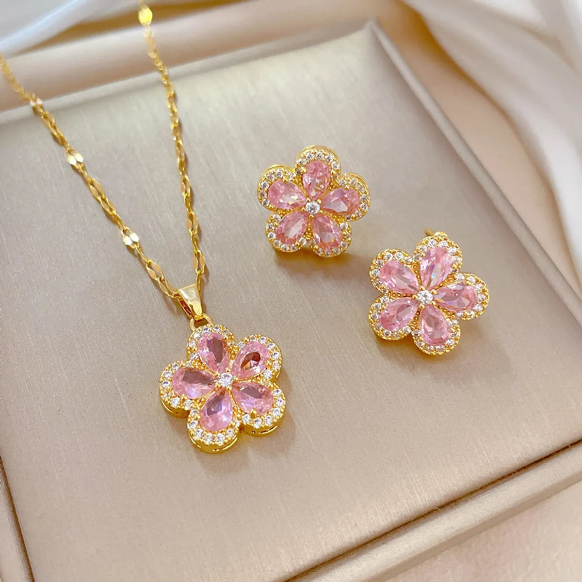 Wholesale Glam Flower Titanium Steel Copper Inlay Zircon Earrings Necklace