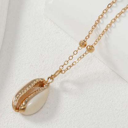 Glam Lady Beach Shell Alloy Gold Plated Women'S Pendant Necklace