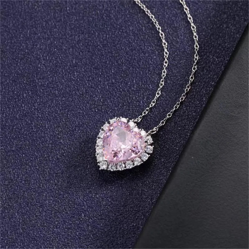 Glam Luxurious Shiny Heart Shape Sterling Silver Plating Inlay High Carbon Diamond White Gold Plated Pendant Necklace