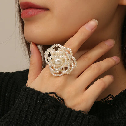 Glam Romantic Flower Imitation Pearl Alloy Women'S Rings