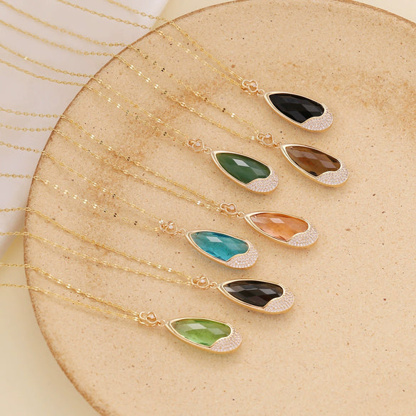 Glass Full Diamond Zircon Water Drop Pendant Necklace For Female Metal Material Drop Shape Design