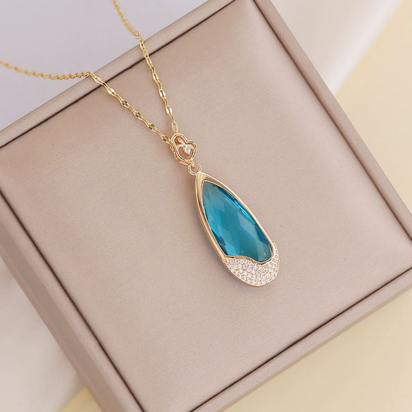 Glass Full Diamond Zircon Water Drop Pendant Necklace For Female Metal Material Drop Shape Design