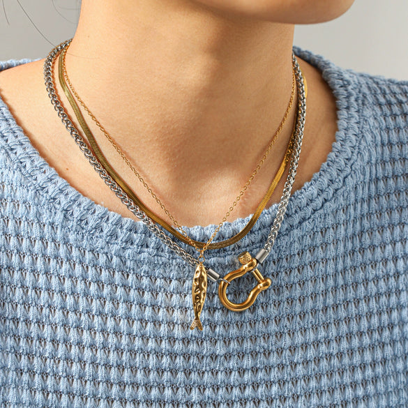 Gold Electroplated Stainless Steel Necklace For Women With Carp And Colorblocked Carabiner Pendants Geometric Design And Regular Chain