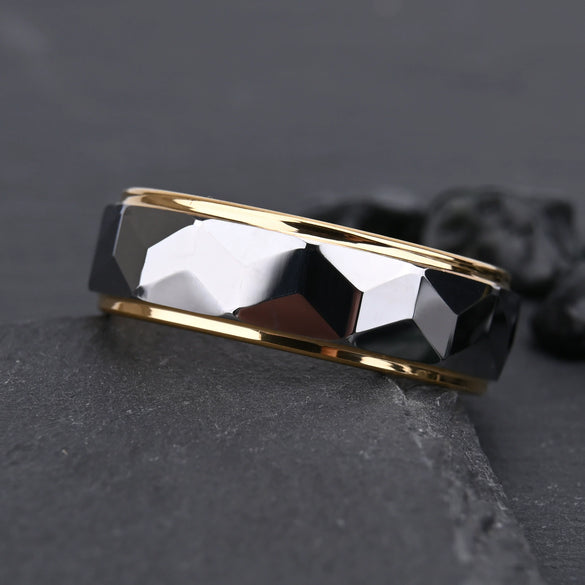 Gold Electroplated Tungsten Steel Ring With Cut Flower Geometric Design Minimalist Unisex Fashion Jewelry
