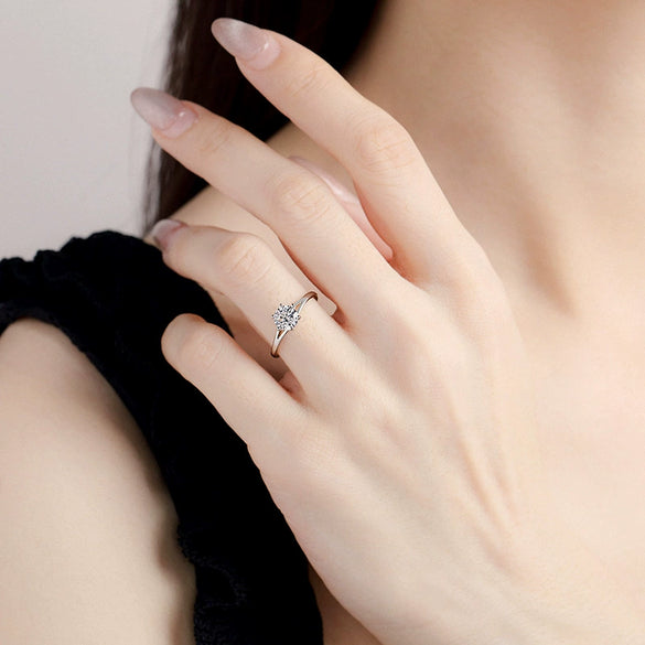 Gold Plated Six Claw Inlaid Artificial Gemstone Copper Alloy Ring Fashion Electroplated Engagement Wedding Couple Ring For Women