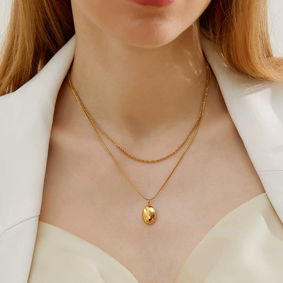 Gold Plated Titanium Steel Double Layer Snake Bone Chain Necklace With Geometric Pendant Versatile Clavicle Necklace For Women