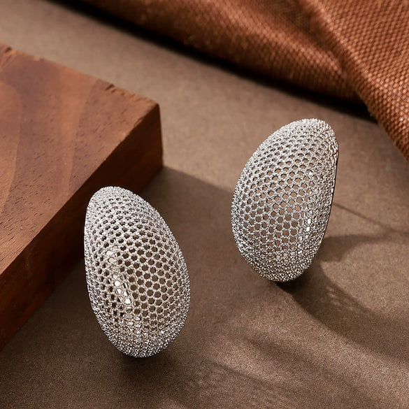 Goldplated Metal Dropshaped Geometric Ear Cuff Earrings For Women Personalized Minimalist Fashion Jewelry