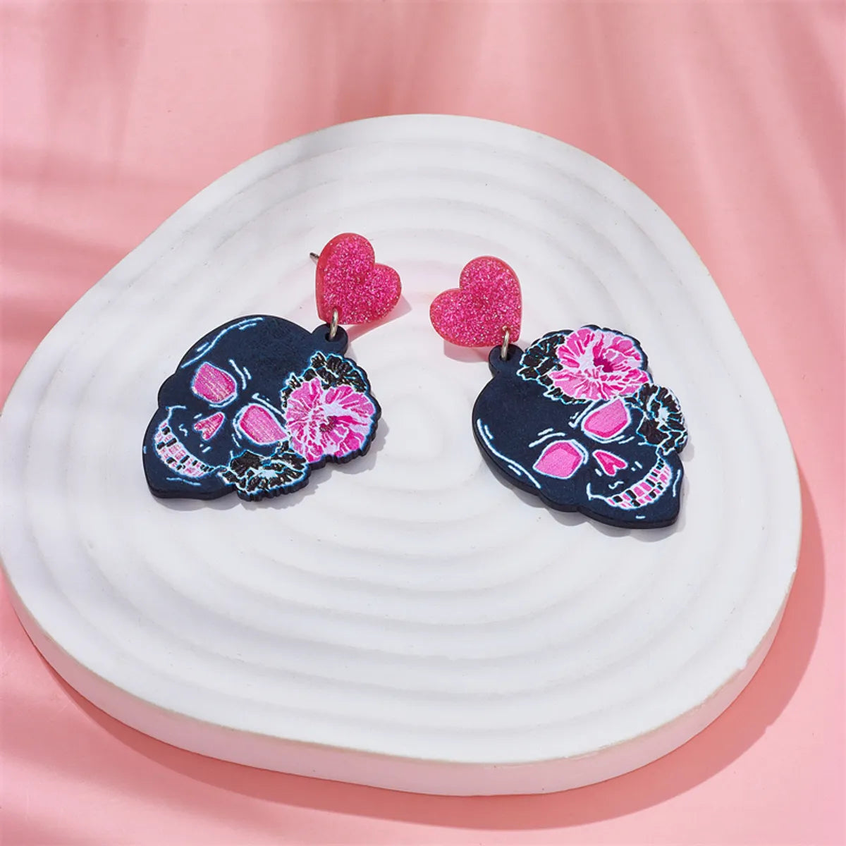 1 Pair Gothic Punk Heart Shape Flower Skull Arylic Drop Earrings