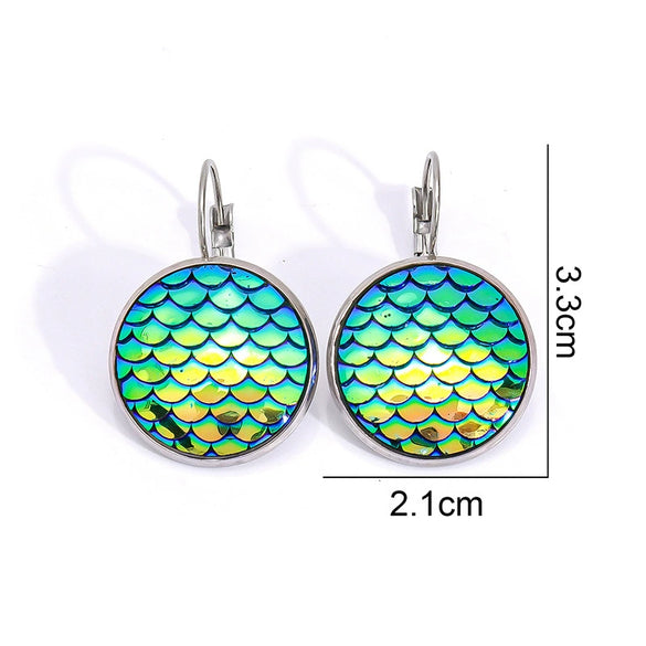 Gradient Fish Scale Geometric Hoop Earrings In Zinc Alloy Animal Inspired Statement Jewelry For Women And Men