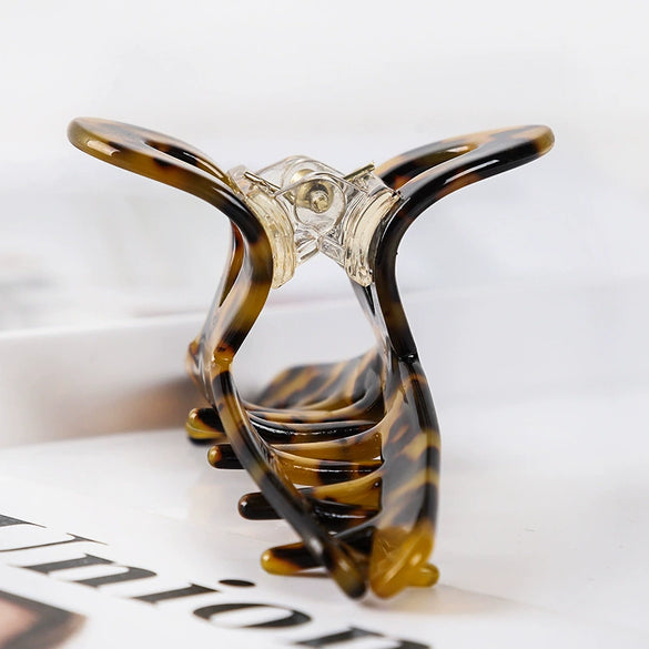 Handmade Acetate Acrylic Crossshaped Hair Claw Clip For Women Stylish Hair Accessory