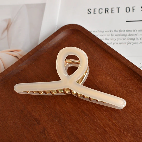 Handmade Acetate Acrylic Crossshaped Hair Claw Clip For Women Stylish Hair Accessory