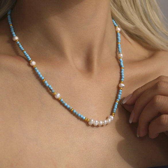 Handmade Beaded Natural Freshwater Pearl And Pine Stone Light Luxury Necklace And Bracelet