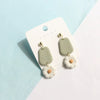 Handmade Daisy Floral Resin Earrings With Ushaped Design And Sterling Silver For Women Wholesale