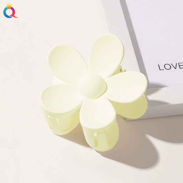 Handmade Floral Hair Claw Clip For Women Pastoral Plant And Flower Design Autumn Winter Hair Accessory