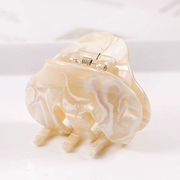 Handmade Geometric Rhombus Acetate Acrylic Hair Claw Clip For Women Minimalist Ponytail Hair Accessory