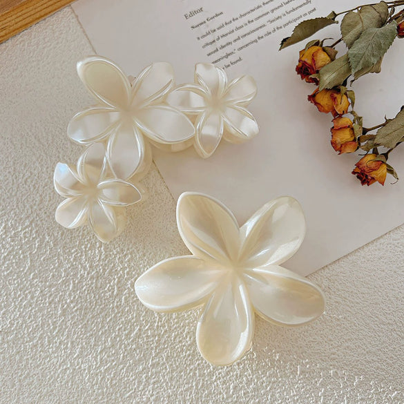 Handmade Highend Feel Plumeria Women's Hair Claw Clip Set