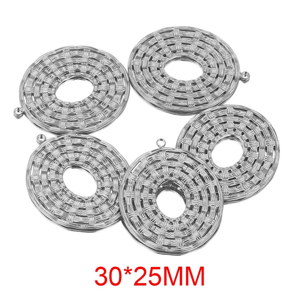 Handmade Jewelry Accessories Stainless Steel Round Pendant With Love Garland Design Electroplated