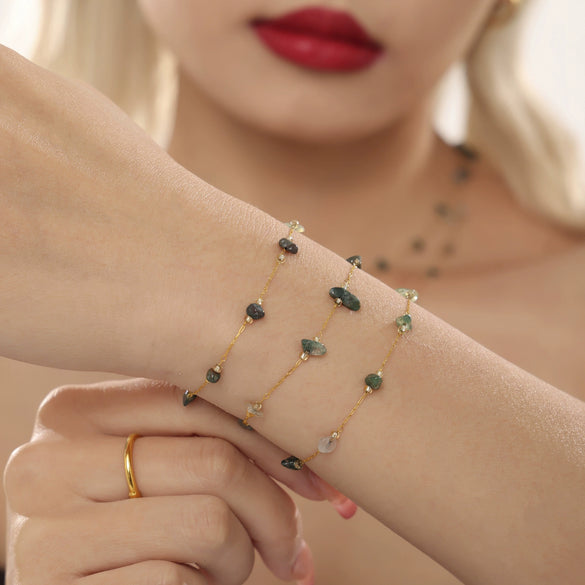 Handmade Natural Crushed Crystal Grass Green Necklace And Bracelet With Stainless Steel Chain And Electroplating