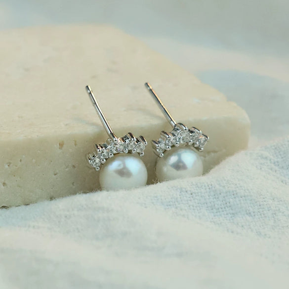 Handmade Natural Freshwater Pearl S925 Sterling Silver Crown Shape Elegant Women's Earrings