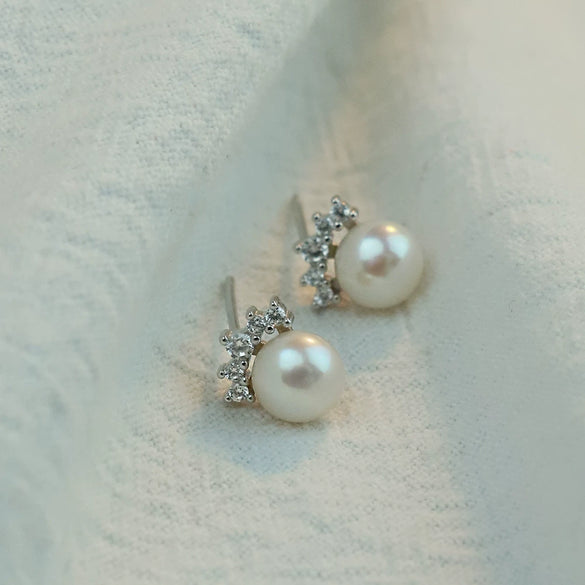 Handmade Natural Freshwater Pearl S925 Sterling Silver Crown Shape Elegant Women's Earrings