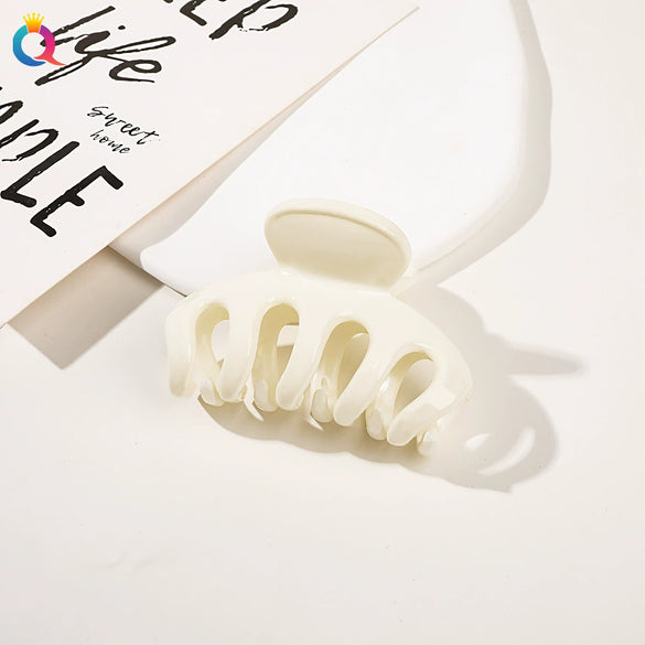 Handmade Pumpkin Shaped Fabric And Iron Hair Claw Clip For Women With Frosted Finish Wholesale Hair Accessory