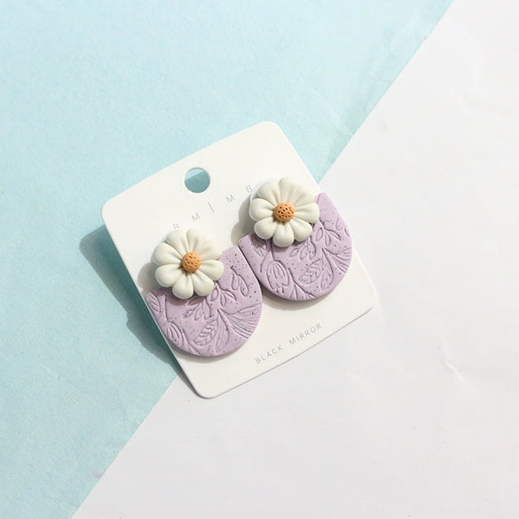 Handmade Resin Daisy Flower Earrings With Silver Needles For Women Wholesale Retro Floral Jewelry