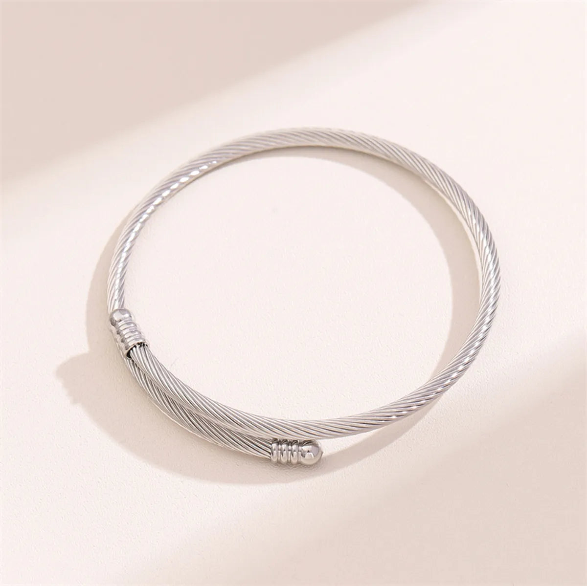 Handmade Solid Color Stripe Stainless Steel Twist Plating 18k Gold Plated Bangle