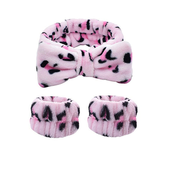 Handmade Stitch Wash Waterproof Cloth Wrist Band Hair Band Set With Animals Zodiac Styling For Women