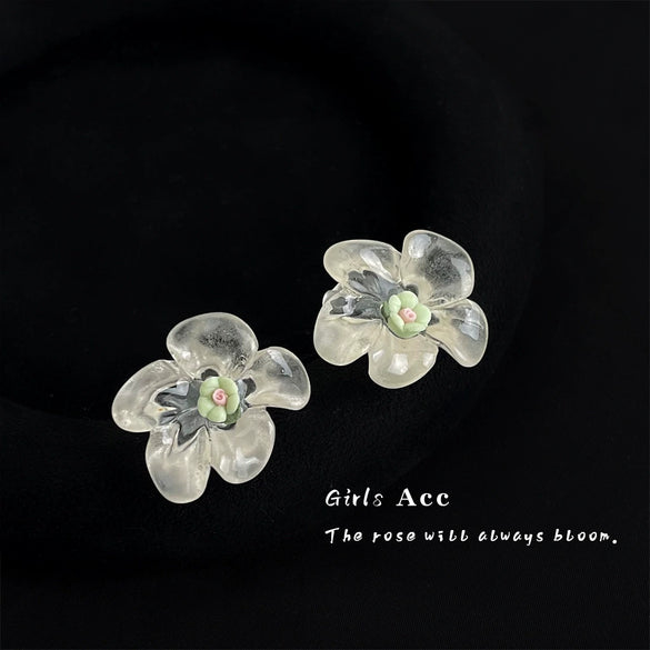 Handmade Transparent Resin Flower Earrings For Women Minimalist Elegant Floral Drop Earrings
