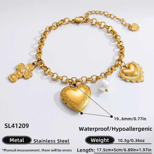 Handmade Women's Stainless Steel Heart Pendant Necklace With 18K Gold Electroplated Finish