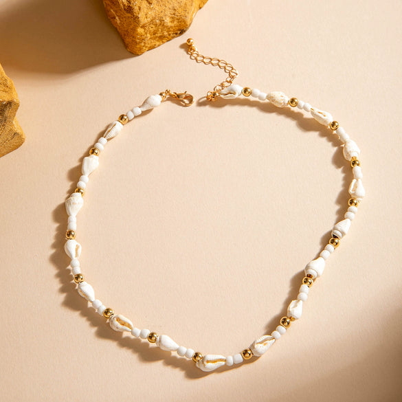 Handmade Woven Shell Conch Necklace Bohemian Beach Style Geometric Pattern For Women