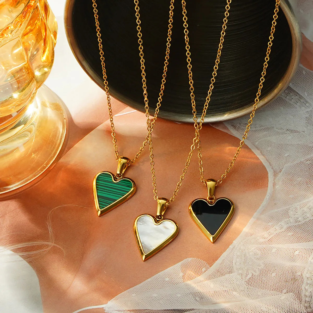 Heart Female Design Enamel Pendant Retro Fashion Simple Clavicle Metal Necklace