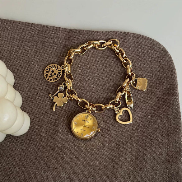 Heart Shaped Pendant Chain Bracelet Watch For Women Alloy Case Round Dial Spiral Crown Creative Personality