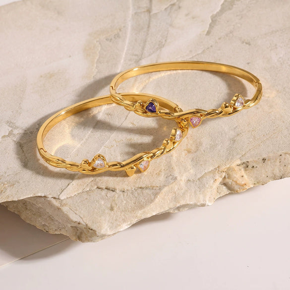 Heartshaped Stainless Steel Bracelet With Zircon Accents And Vacuumplated Finish Simple Trendy Women's Fashion Jewelry