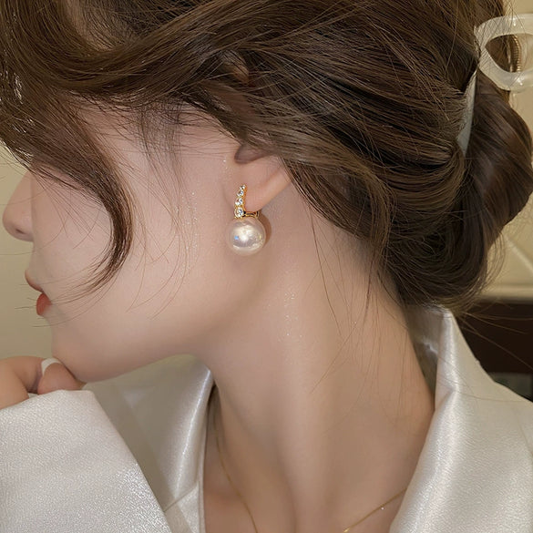 Hemp Gray Pink Pearl Women's Light Luxury Niche Highend Geometric Alloy Earrings With Electroplating